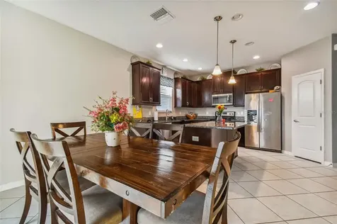 8205 Barnside View Lane Gibsonton FL 33534