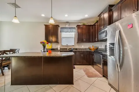 8205 Barnside View Lane Gibsonton FL 33534