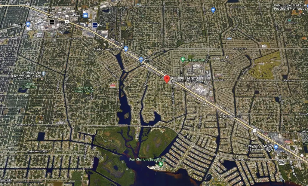 581 Spruce Street NW Port Charlotte FL 33952