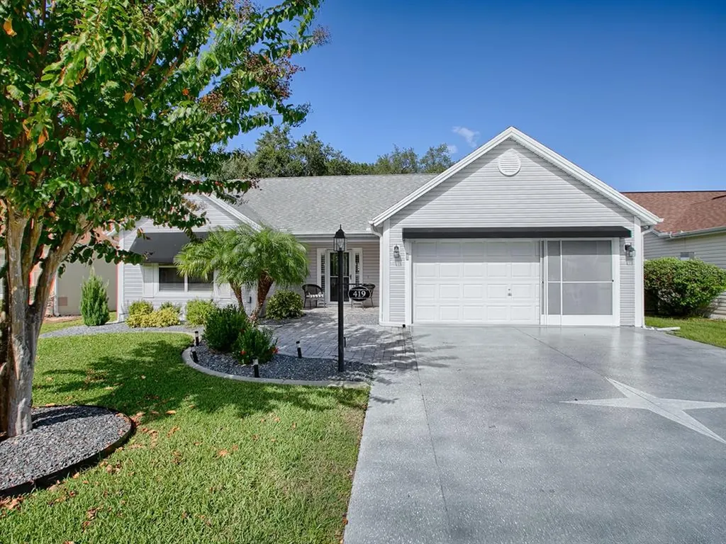 419 Loma Paseo Drive Lady Lake FL 32159