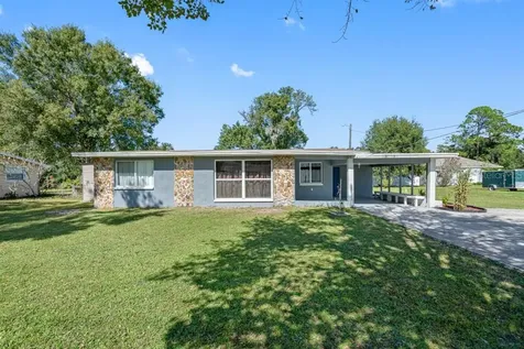 225 W College Avenue Ruskin FL 33570