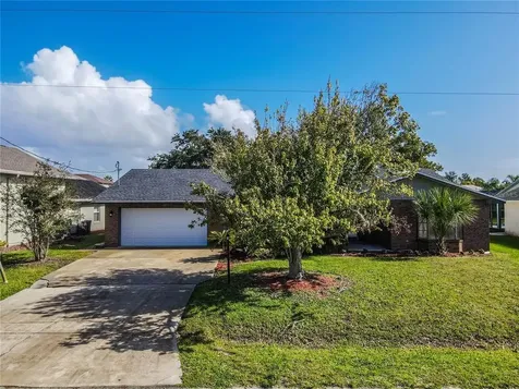 19 Christopher Court Palm Coast FL 32137