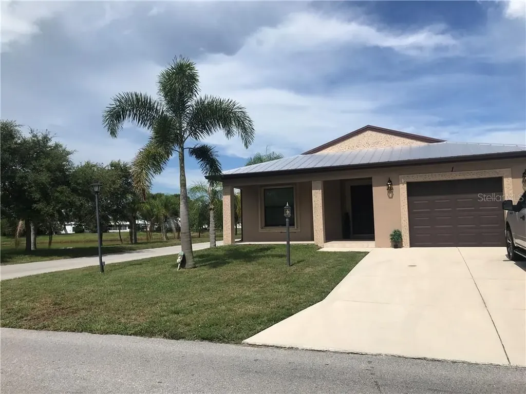 1 Calle De Lagos Fort Pierce FL 34951