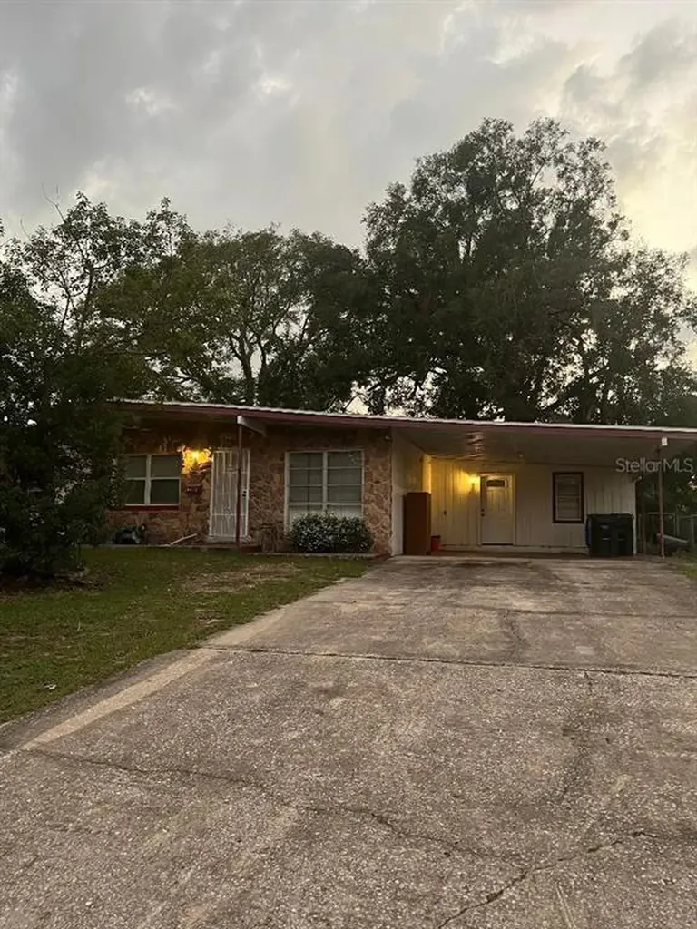 2514 Sandy Lane Orlando FL 32818
