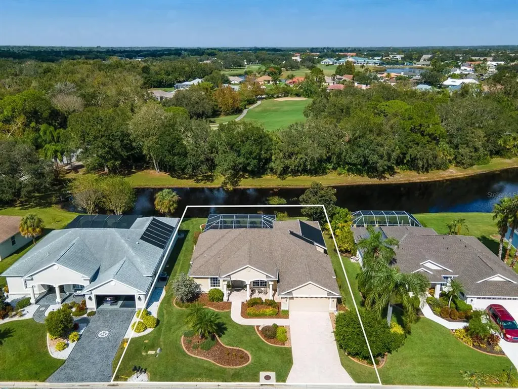 6611 Peach Tree Creek Road Bradenton FL 34203