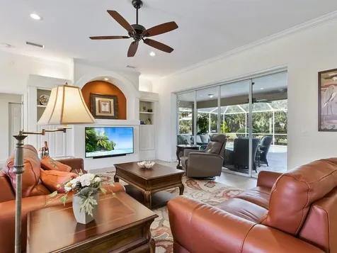 6611 Peach Tree Creek Road Bradenton FL 34203