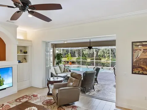 6611 Peach Tree Creek Road Bradenton FL 34203