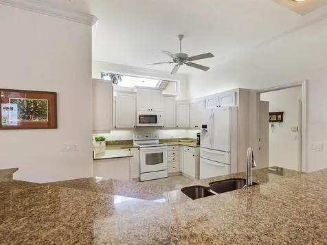 6611 Peach Tree Creek Road Bradenton FL 34203