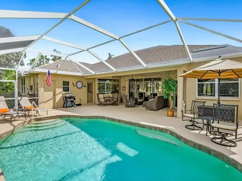 6611 Peach Tree Creek Road Bradenton FL 34203
