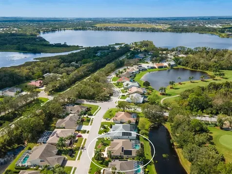 6611 Peach Tree Creek Road Bradenton FL 34203
