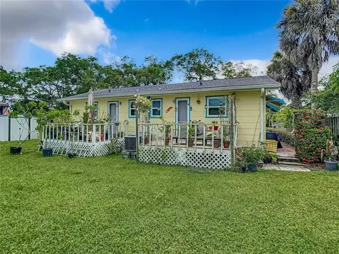 5613 28th Avenue S Gulfport FL 33707