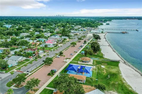 5613 28th Avenue S Gulfport FL 33707