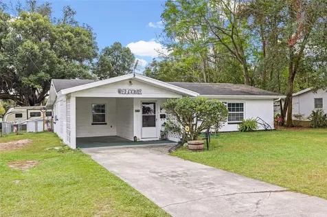 38548 12th Avenue Zephyrhills FL 33542