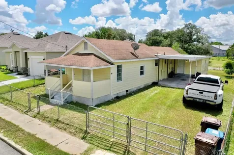 31 Cedar Street Haines City FL 33844