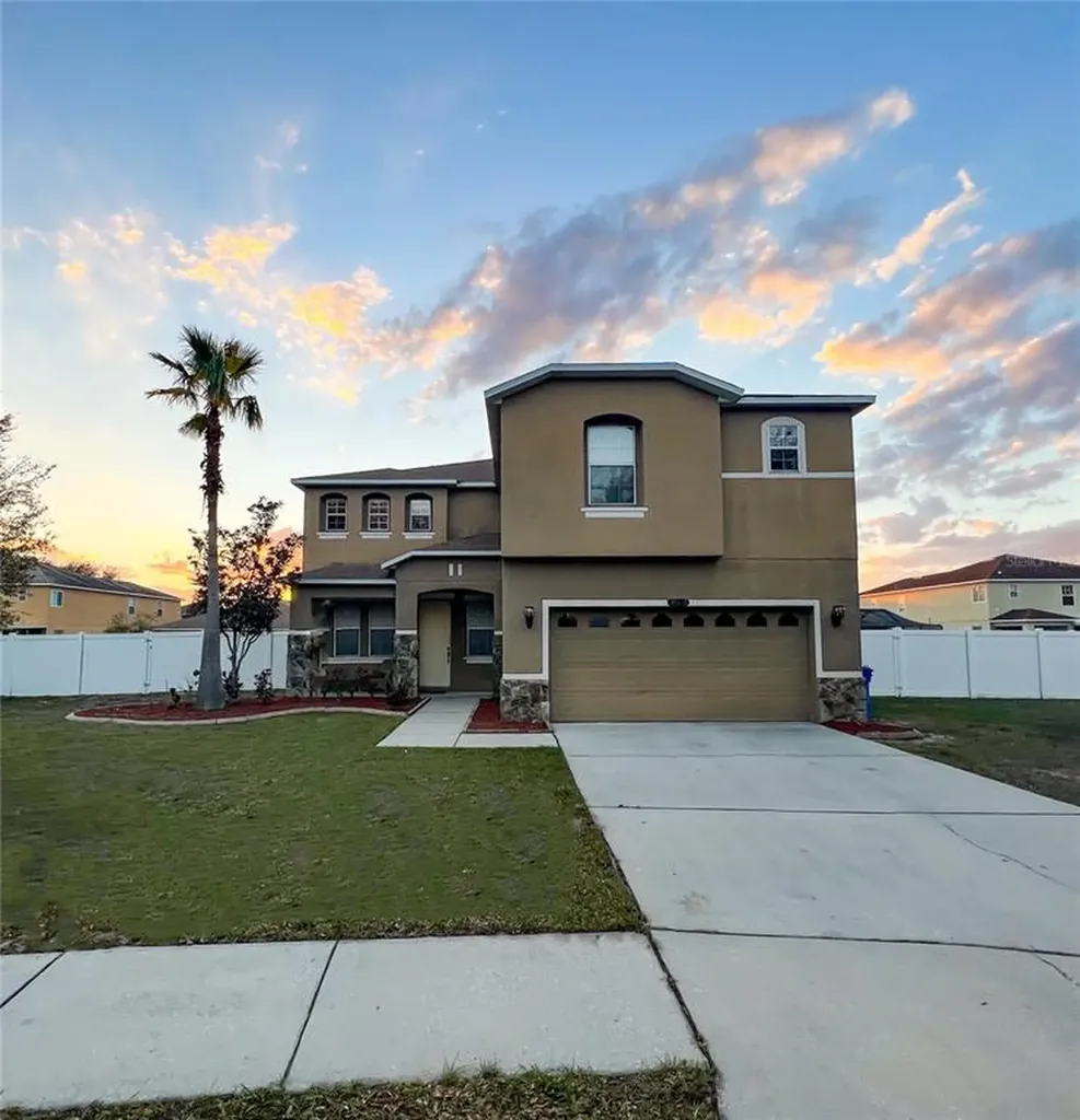 13601 Botany Bay Court Riverview FL 33569