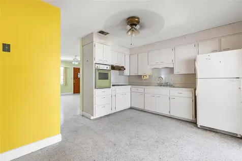 512 Kentucky Avenue Saint Cloud FL 34769
