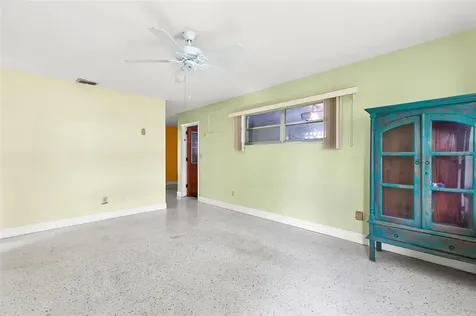 512 Kentucky Avenue Saint Cloud FL 34769