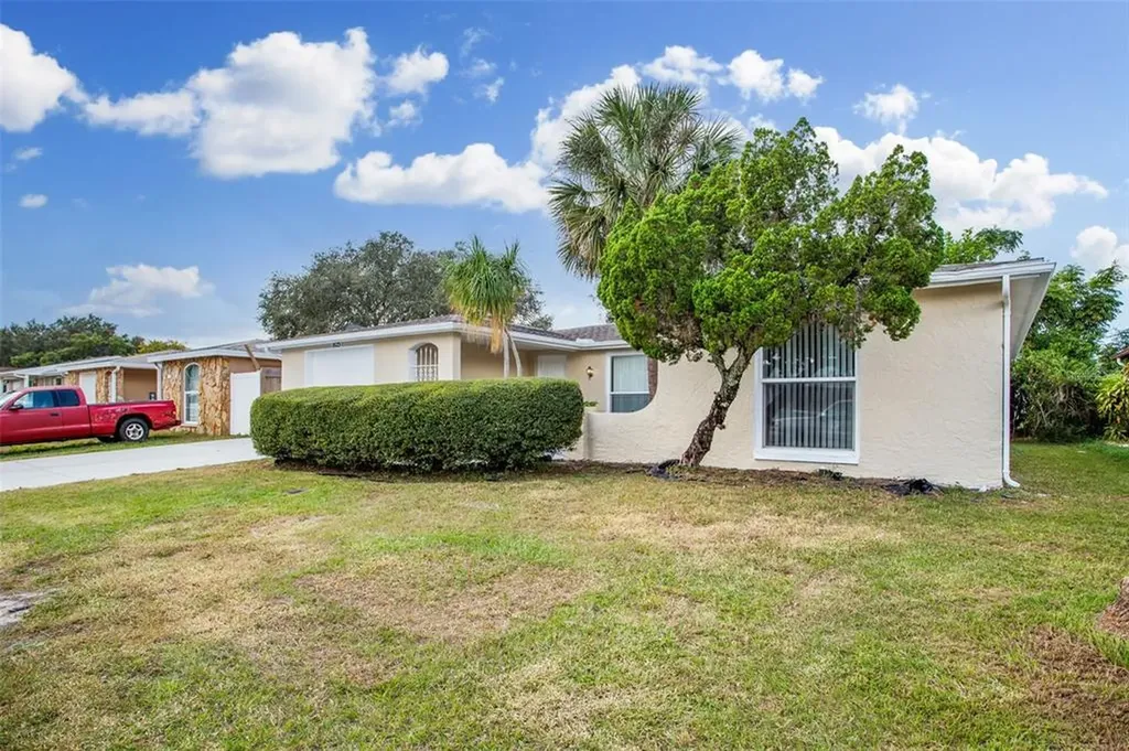 9125 Lunar Lane Port Richey FL 34668