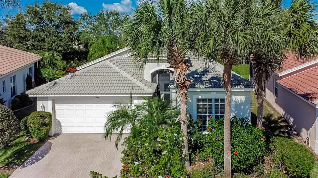 4934 Sandy Brook Circle Wimauma FL 33598