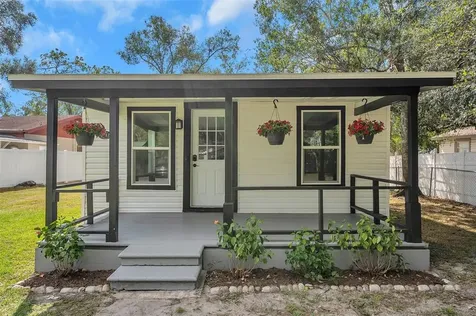 1712 W Hollywood Street Tampa FL 33604