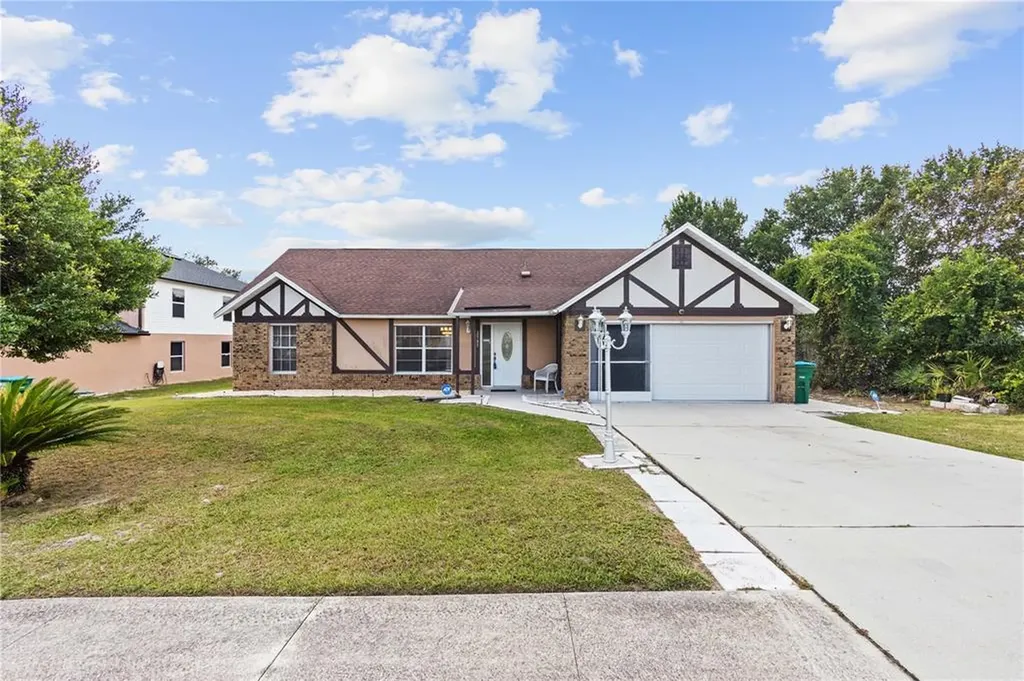 2585 Windsor Heights Street Deltona FL 32738