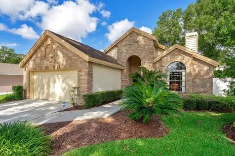 1102 Whispering Winds Court Apopka FL 32703