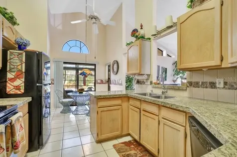 1102 Whispering Winds Court Apopka FL 32703