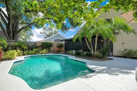 1102 Whispering Winds Court Apopka FL 32703