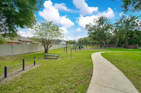 1102 Whispering Winds Court Apopka FL 32703