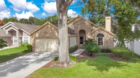 1102 Whispering Winds Court Apopka FL 32703