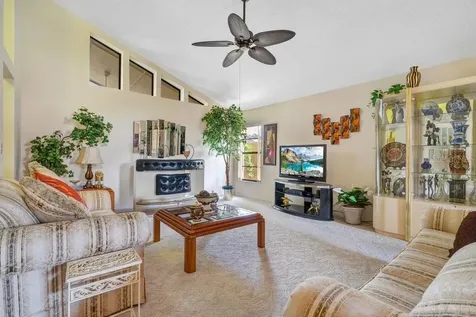 1102 Whispering Winds Court Apopka FL 32703