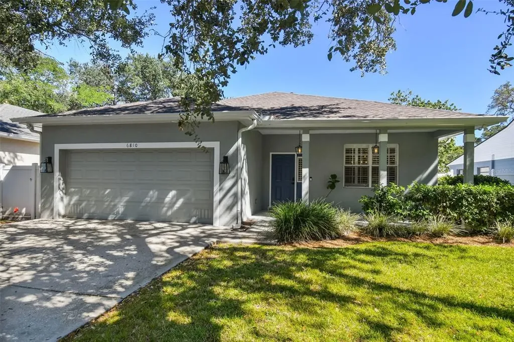6810 S Dauphin Avenue Tampa FL 33611