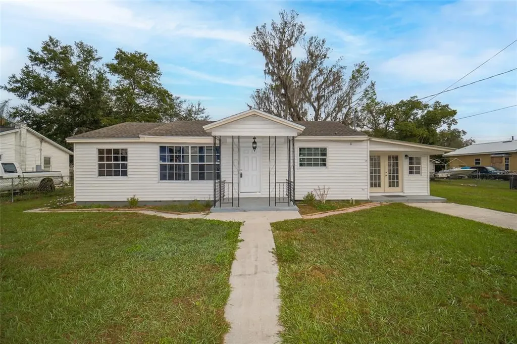2334 Burns Street Lakeland FL 33801