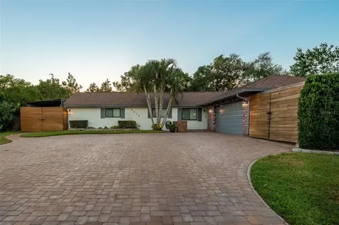 3326 Calcutta Avenue Orlando FL 32817