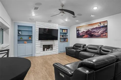 3326 Calcutta Avenue Orlando FL 32817