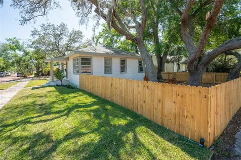 260 46th Street N St Petersburg FL 33713