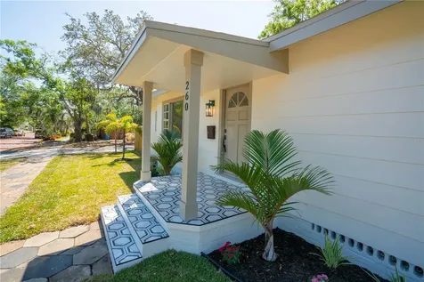 260 46th Street N St Petersburg FL 33713