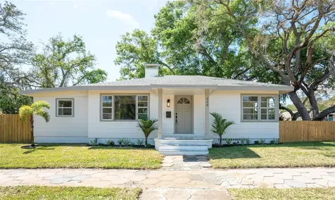 260 46th Street N St Petersburg FL 33713