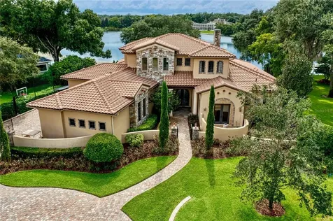 16222 Sierra De Avila Tampa FL 33613