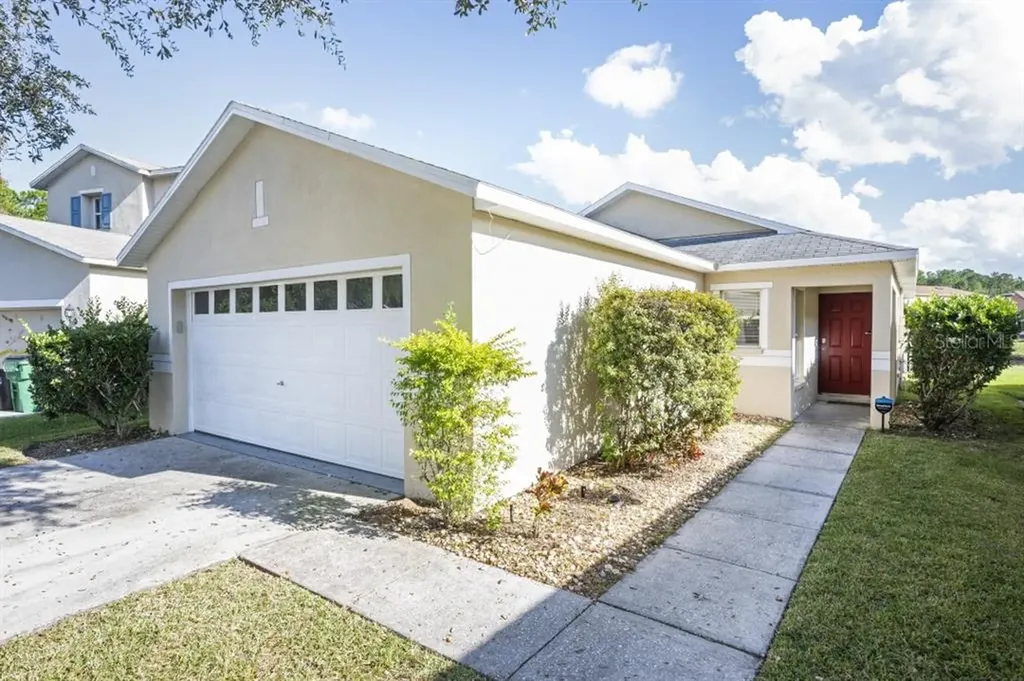 5048 Sun Meadow Court Wesley Chapel FL 33545