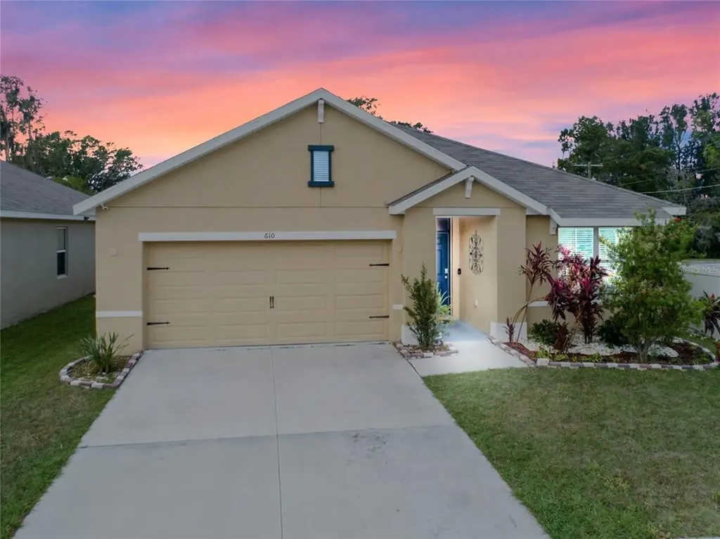 610 Blue Point Drive Ruskin FL 33570