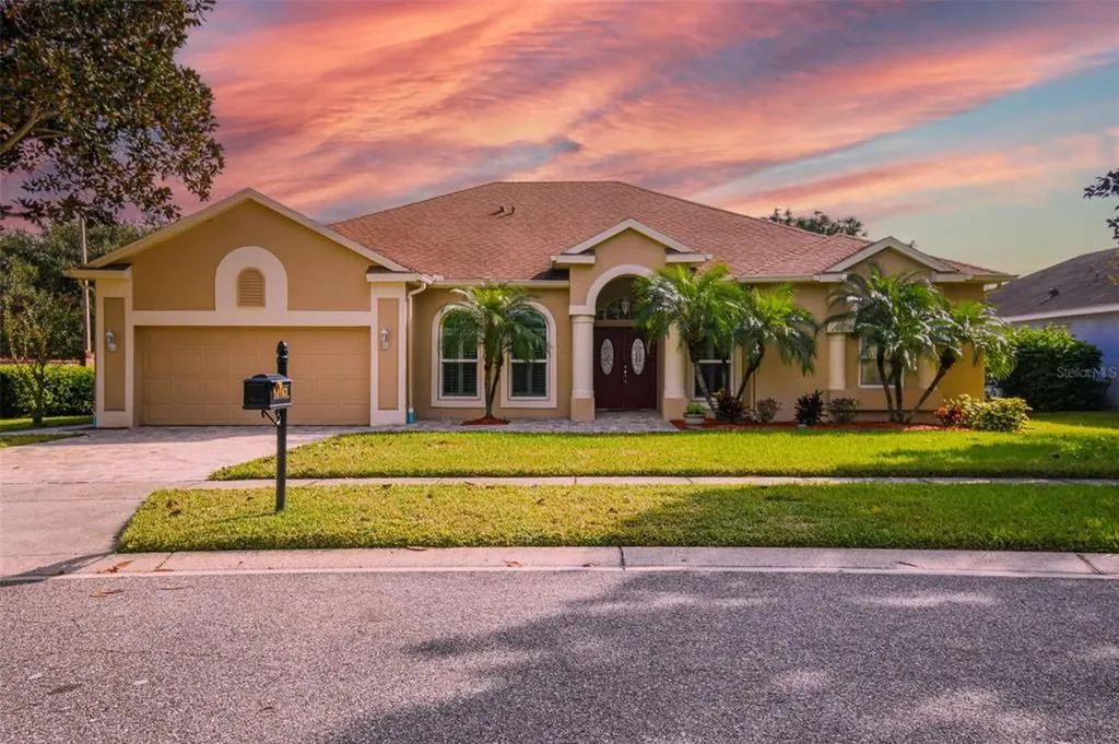 10163 Cove Lake Drive Orlando FL 32836