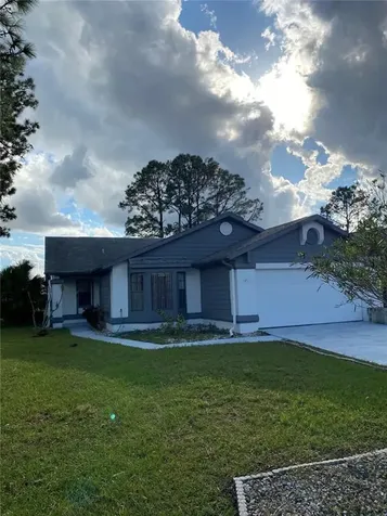121 Lindenwood Court Kissimmee FL 34743