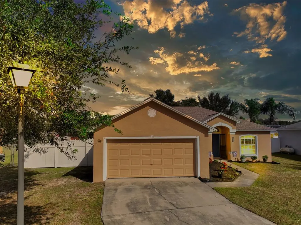 8006 Oak Run Circle Lakeland FL 33809