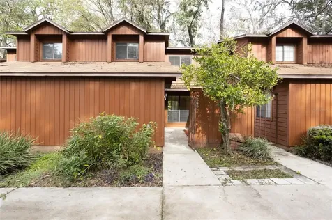5546 SW 8th Place Gainesville FL 32607
