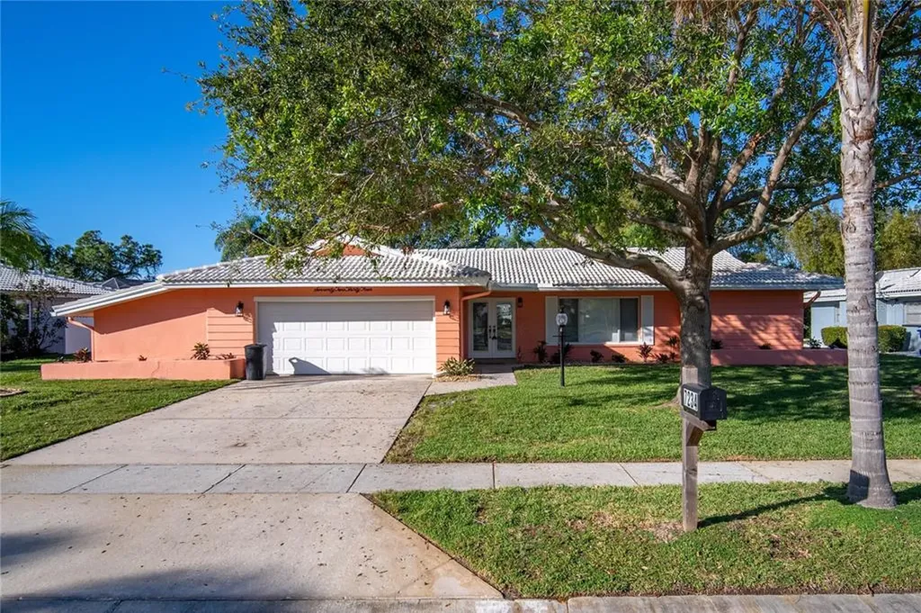 7234 Bounty Drive Sarasota FL 34231