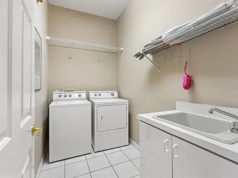 5759 Craindale Drive Orlando FL 32819