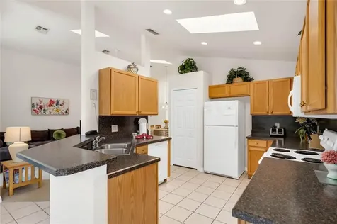 2635 Autumn Creek Circle Kissimmee FL 34747
