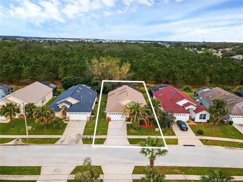 2635 Autumn Creek Circle Kissimmee FL 34747