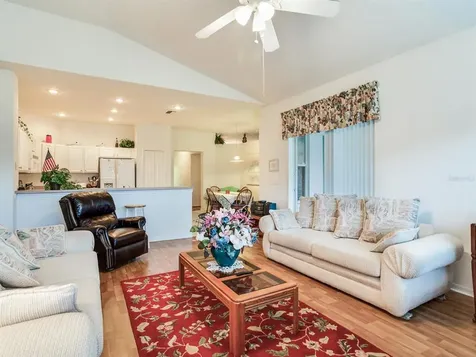 1406 W River Court Valrico FL 33596
